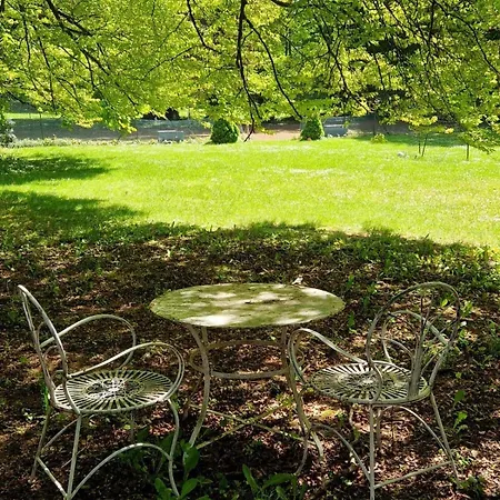 Le Jardin Des Poetes - Avec Salle D'eau