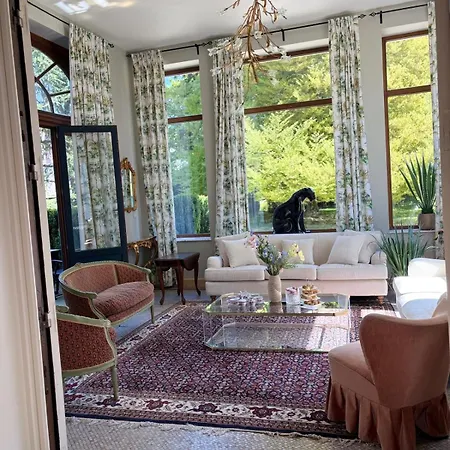 Bed & Breakfast Le Jardin Des Poetes - Avec Salle D'eau